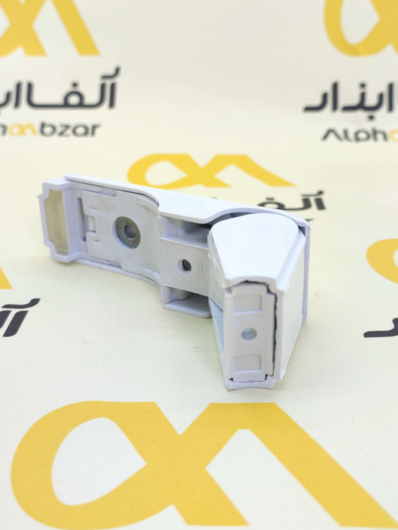 قطعه تعویضی برای رفع شکستگی محل اتصال دستگیره لولهای یخچال